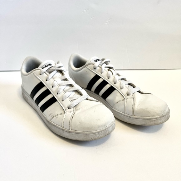 Adidas Grand Court Sneakers, Size 7 - Picture 1 of 7
